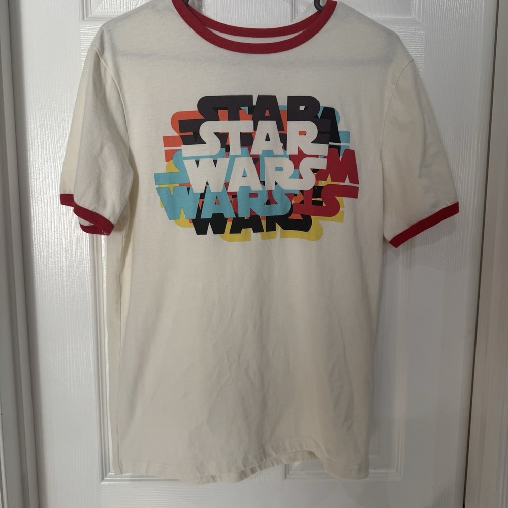 Star Wars White T Shirt With Red Trim And Graphic Back Size Small‎